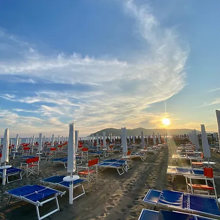 Casa Gabri - Luce, Mare, Apuane, Ac, Parking Διαμέρισμα