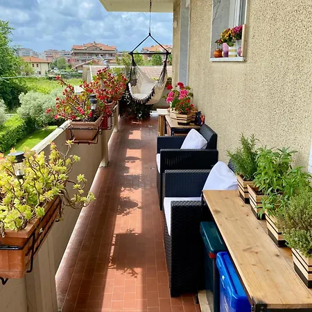 Casa Gabri - Luce, Mare, Apuane, Ac, Parking Apartment